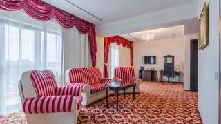Курортные отели Hilton Sibiu Сибиу Представительский люкс с правом посещения представительского лаунджа-3